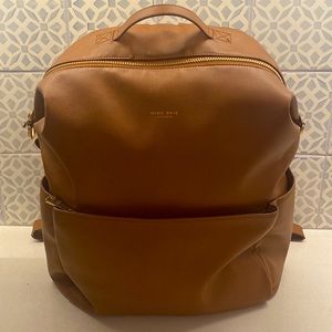 Mina Baie Diaper Backpack/ Leather backpack